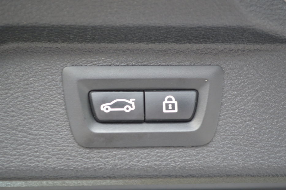 Продам BMW X5 4.0е Plug-in 2016 года в Одессе