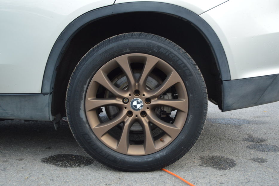 Продам BMW X5 4.0е Plug-in 2016 года в Одессе