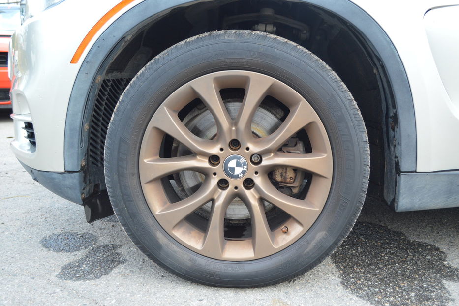 Продам BMW X5 4.0е Plug-in 2016 года в Одессе