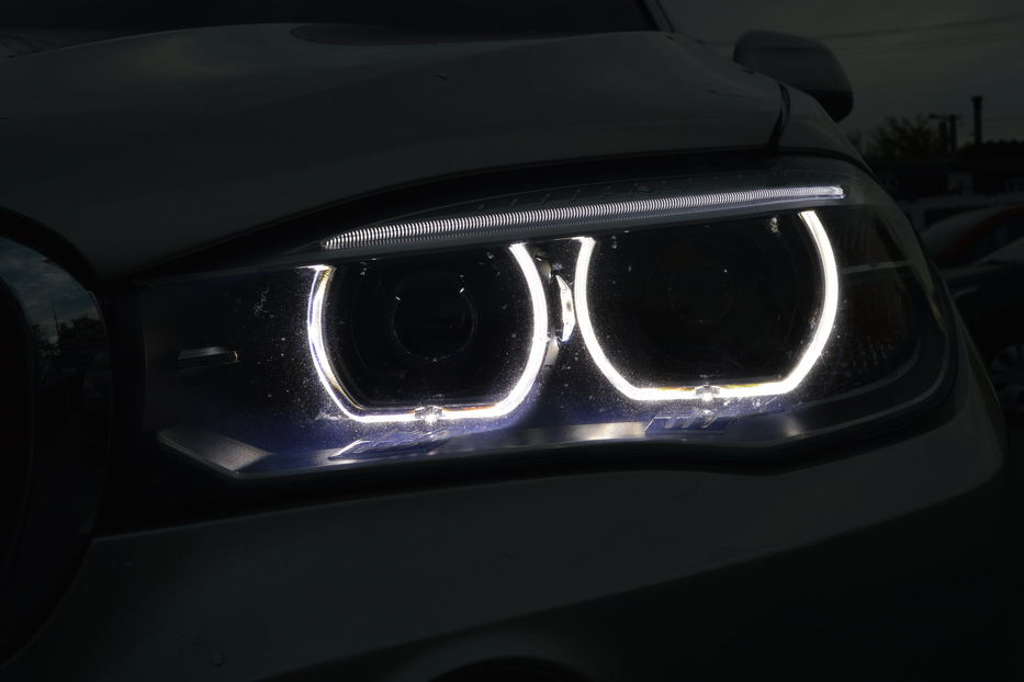 Продам BMW X5 4.0е Plug-in 2016 года в Одессе
