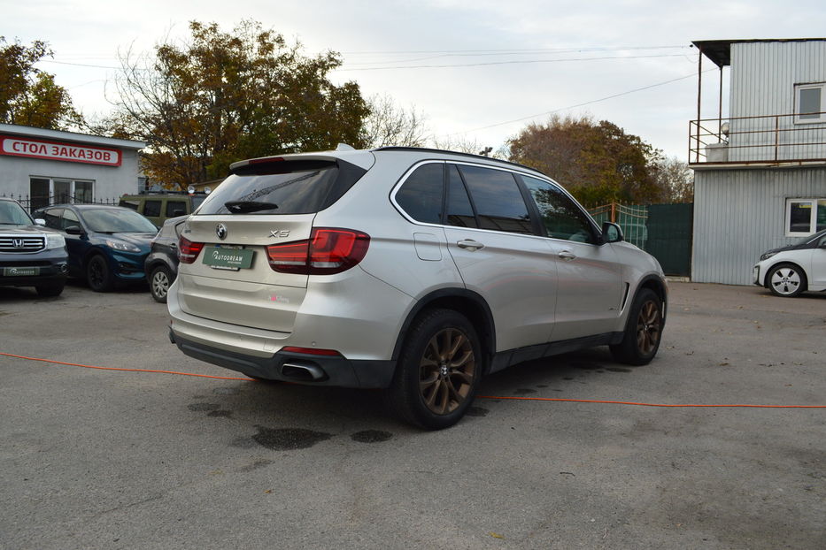 Продам BMW X5 4.0е Plug-in 2016 года в Одессе