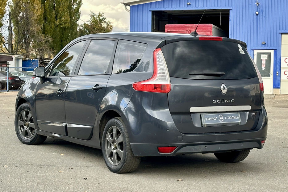 Продам Renault Scenic 2011 года в Киеве