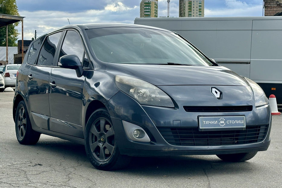 Продам Renault Scenic 2011 года в Киеве