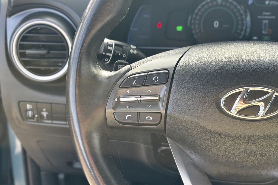 Продам Hyundai Kona 39 KW авто у Львові  2020 года в Львове