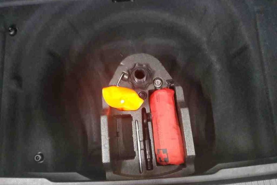 Продам Volkswagen Passat B8 Рідна фарба v0993 2022 года в Луцке