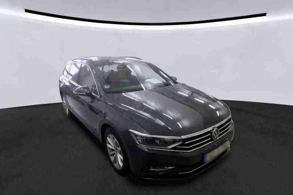 Продам Volkswagen Passat B8 Рідна фарба v0993 2022 года в Луцке