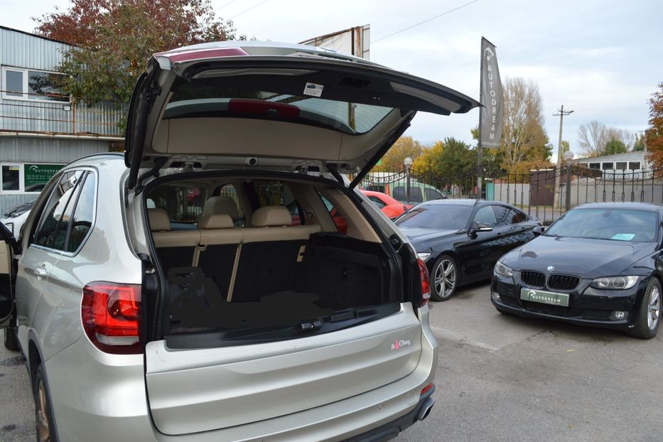 Продам BMW X5 4.0е Plug-in 2016 года в Одессе