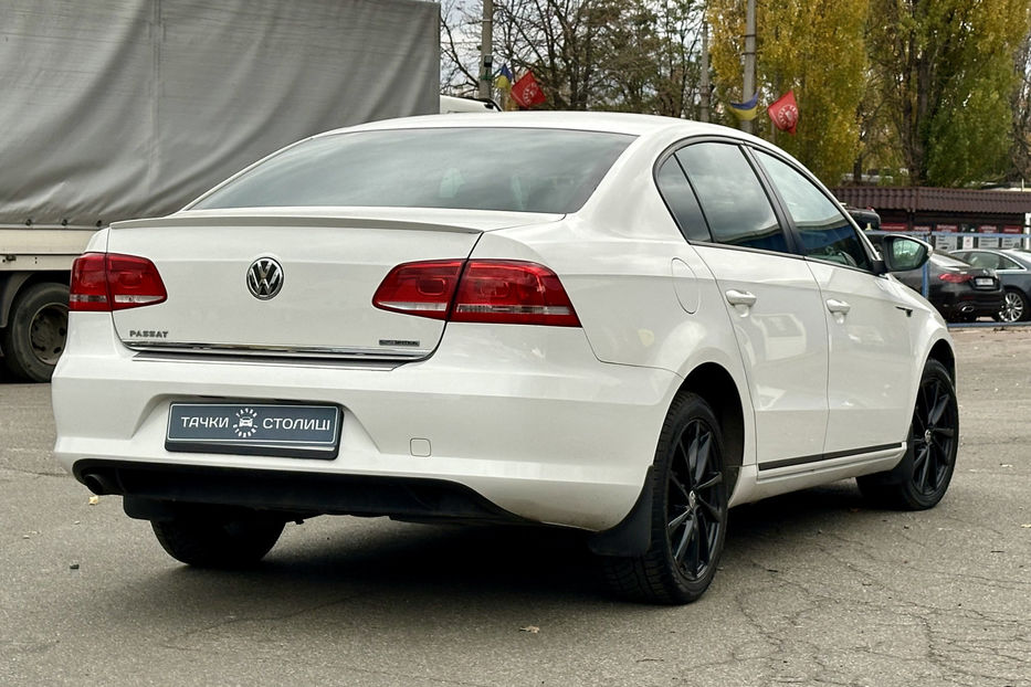 Продам Volkswagen Passat B7 2013 года в Киеве