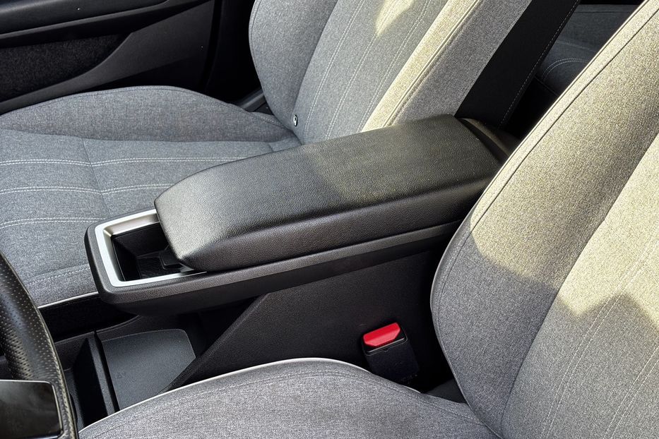 Продам Renault Megane 60квт авто у Львові 2022 года в Львове