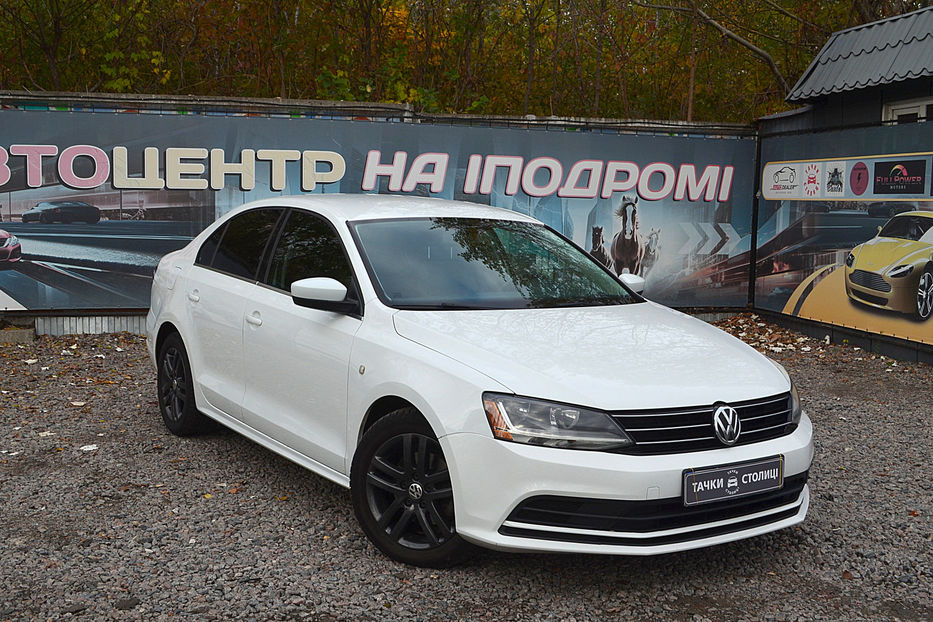 Продам Volkswagen Jetta 2016 года в Киеве