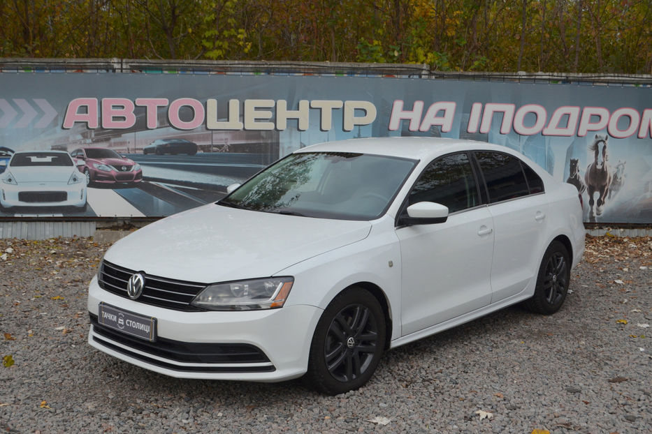 Продам Volkswagen Jetta 2016 года в Киеве