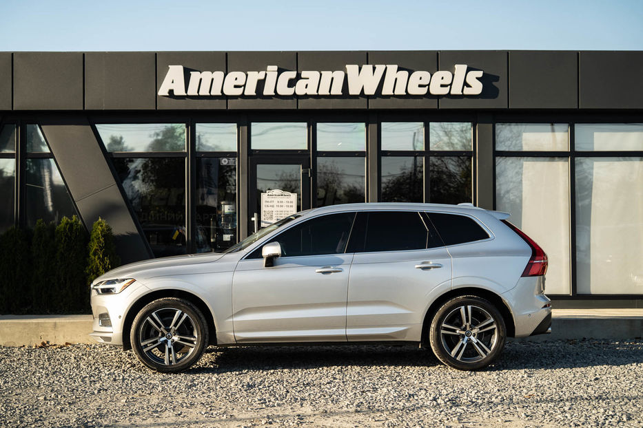 Продам Volvo XC60 T5 Momentum 2018 года в Черновцах
