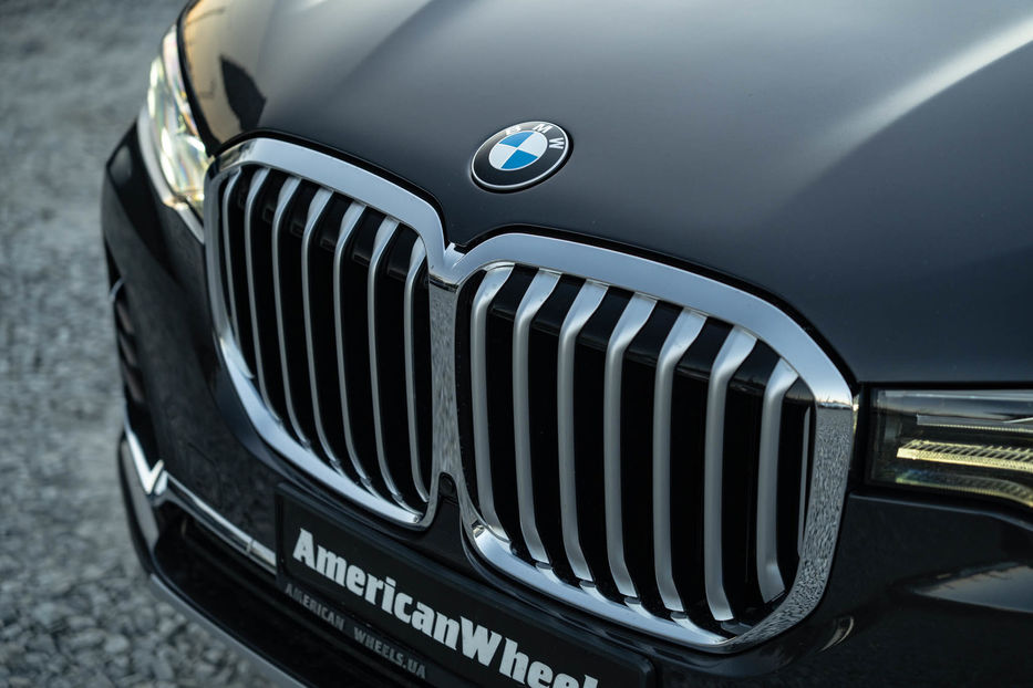 Продам BMW X7 xDrive40i 2021 года в Черновцах