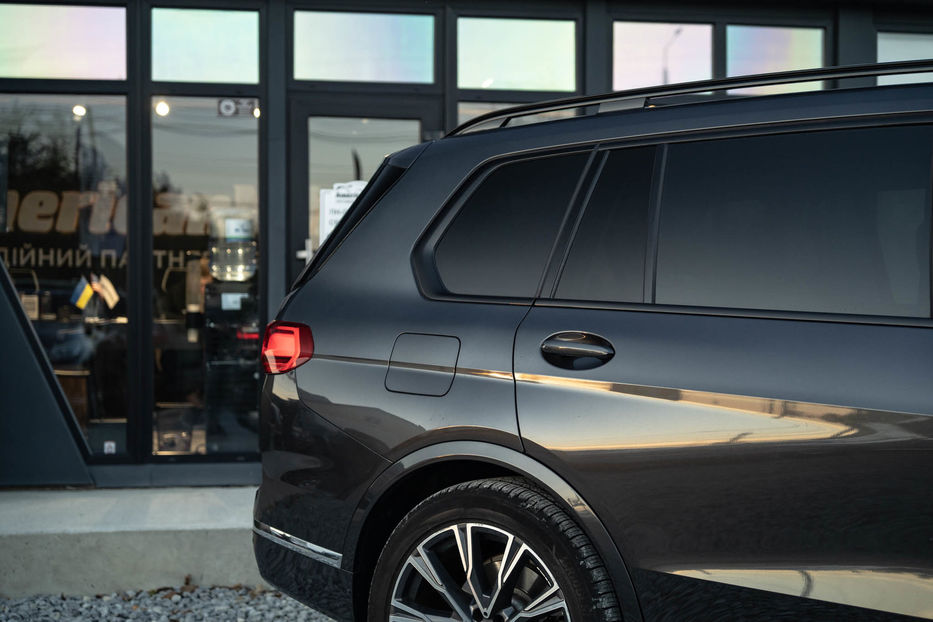 Продам BMW X7 xDrive40i 2021 года в Черновцах