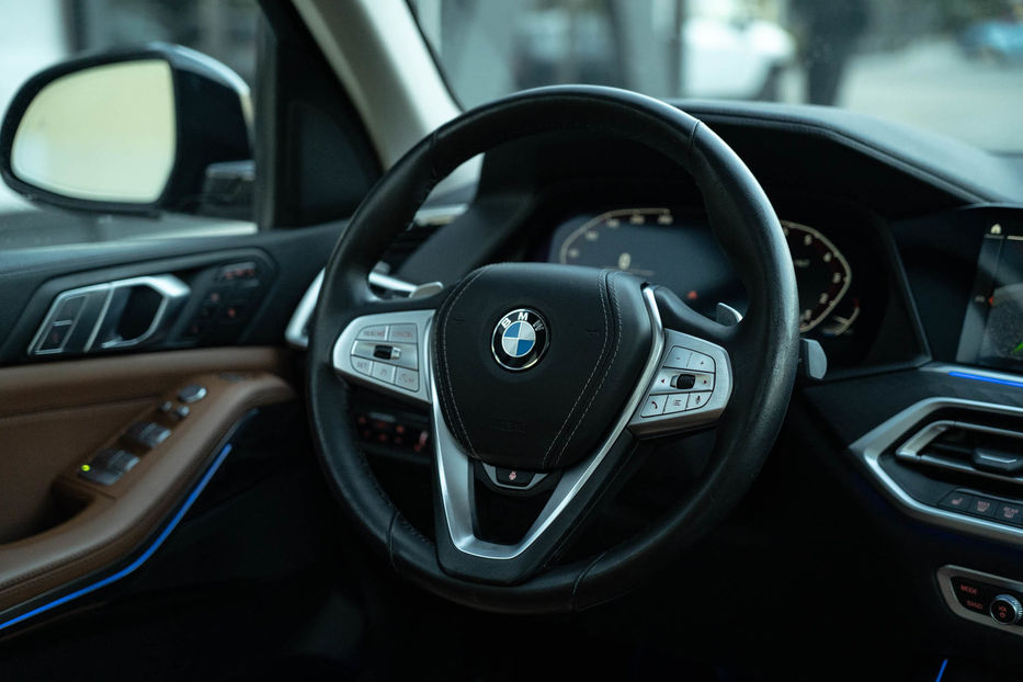 Продам BMW X7 xDrive40i 2021 года в Черновцах