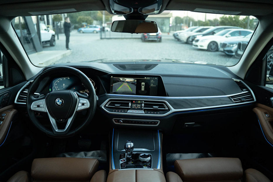 Продам BMW X7 xDrive40i 2021 года в Черновцах