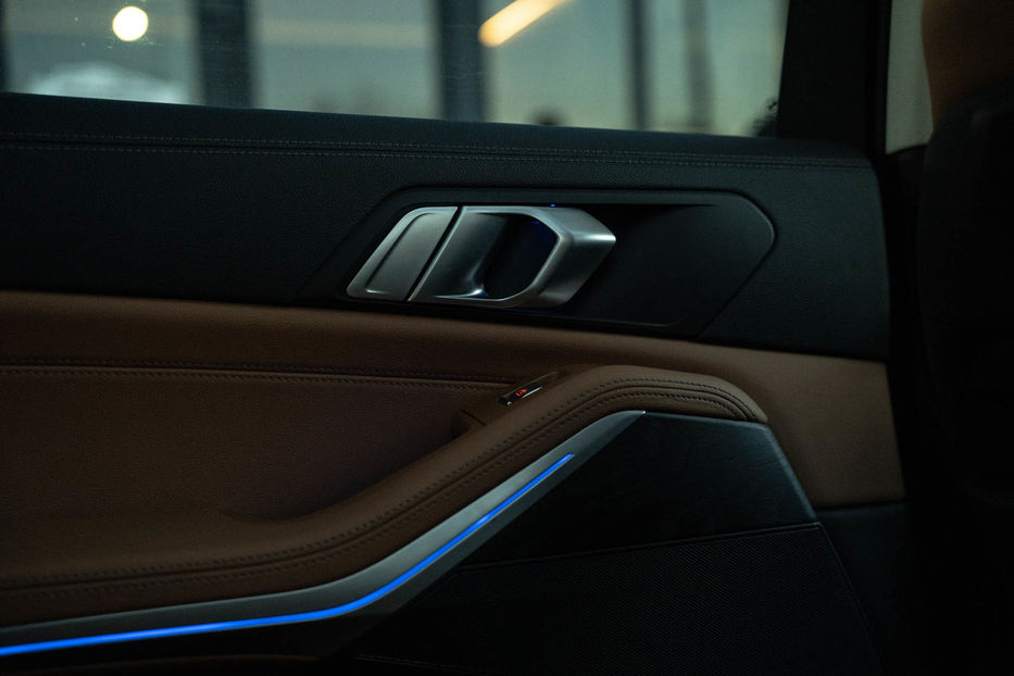 Продам BMW X7 xDrive40i 2021 года в Черновцах