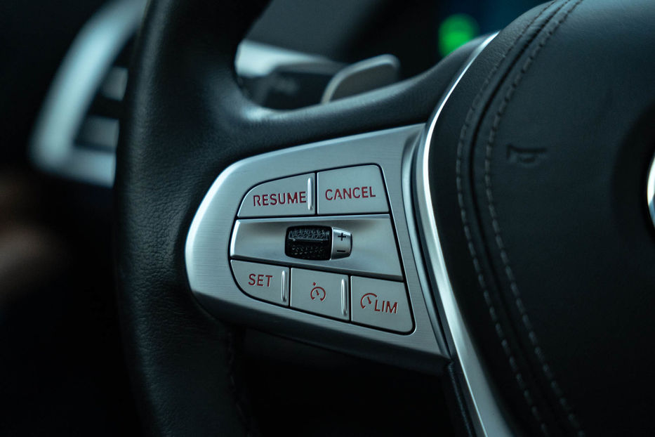 Продам BMW X7 xDrive40i 2021 года в Черновцах