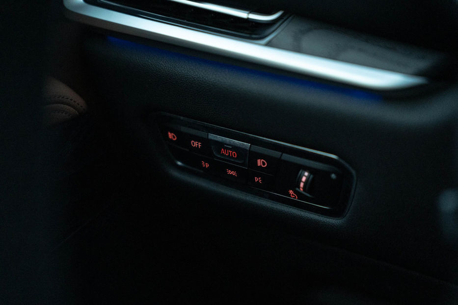 Продам BMW X7 xDrive40i 2021 года в Черновцах