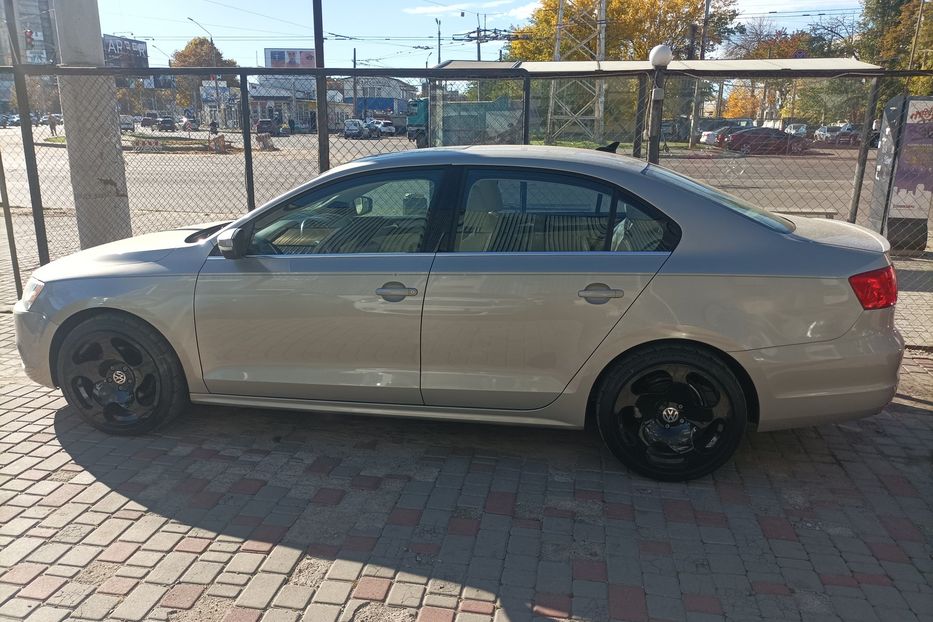 Продам Volkswagen Jetta максимал 2013 года в Одессе