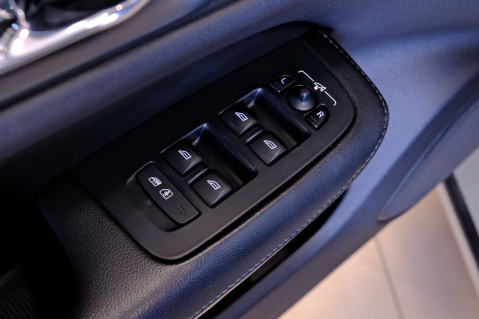 Продам Volvo S60 2018 года в Одессе