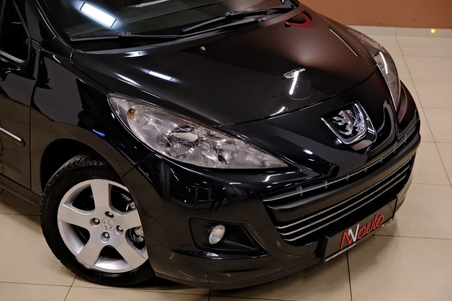 Продам Peugeot 207 2012 года в Одессе