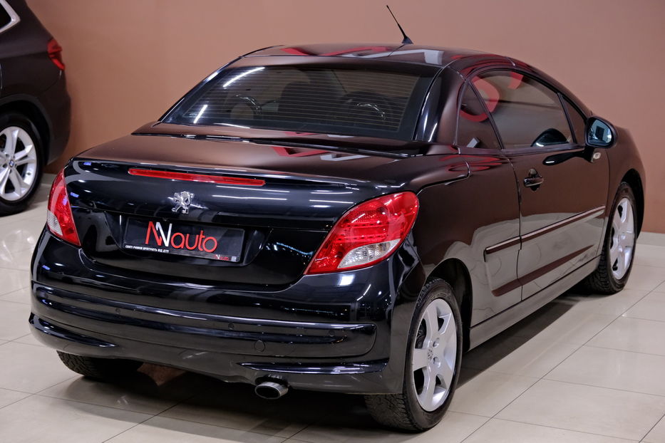Продам Peugeot 207 2012 года в Одессе