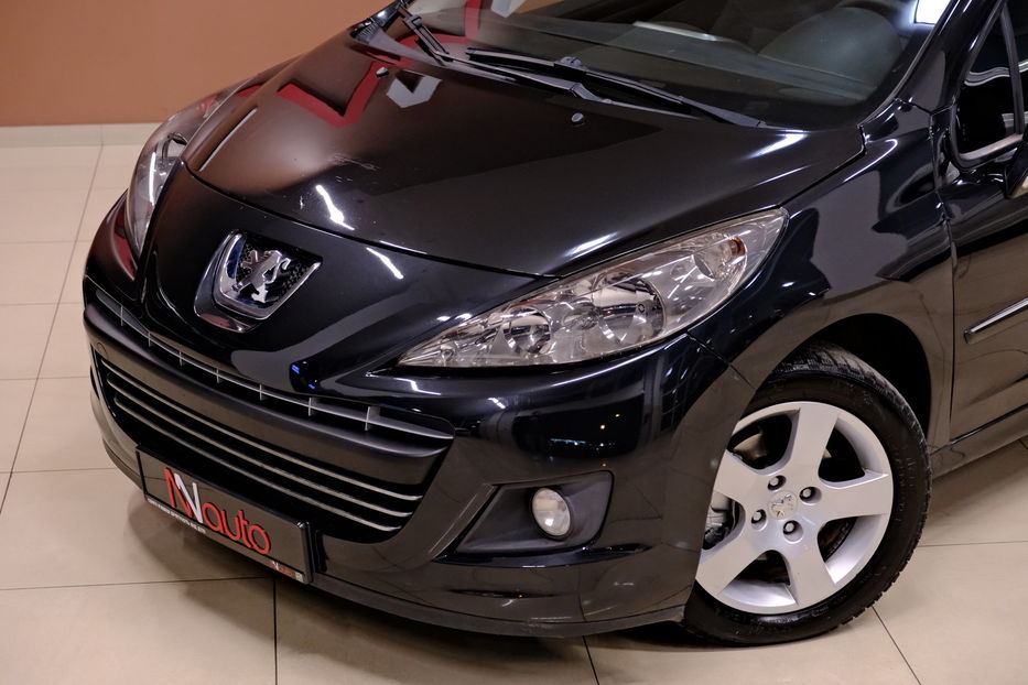 Продам Peugeot 207 2012 года в Одессе