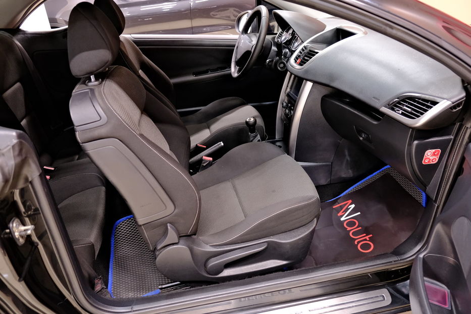 Продам Peugeot 207 2012 года в Одессе