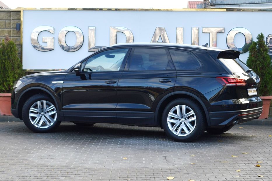 Продам Volkswagen Touareg 3.0 TDI 286 л.с. 2018 года в Одессе