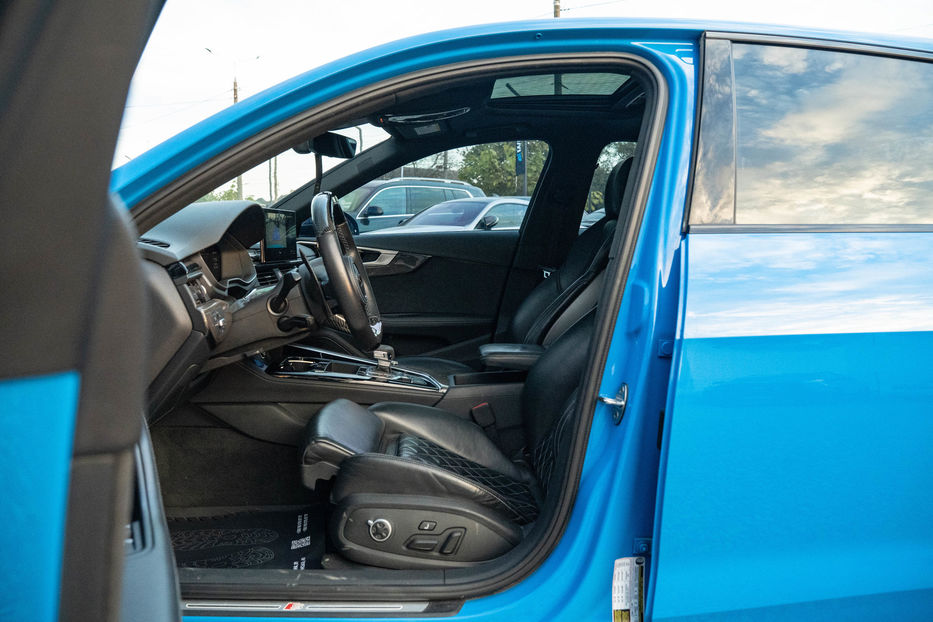 Продам Audi S4 Premium Plus 2020 года в Черновцах