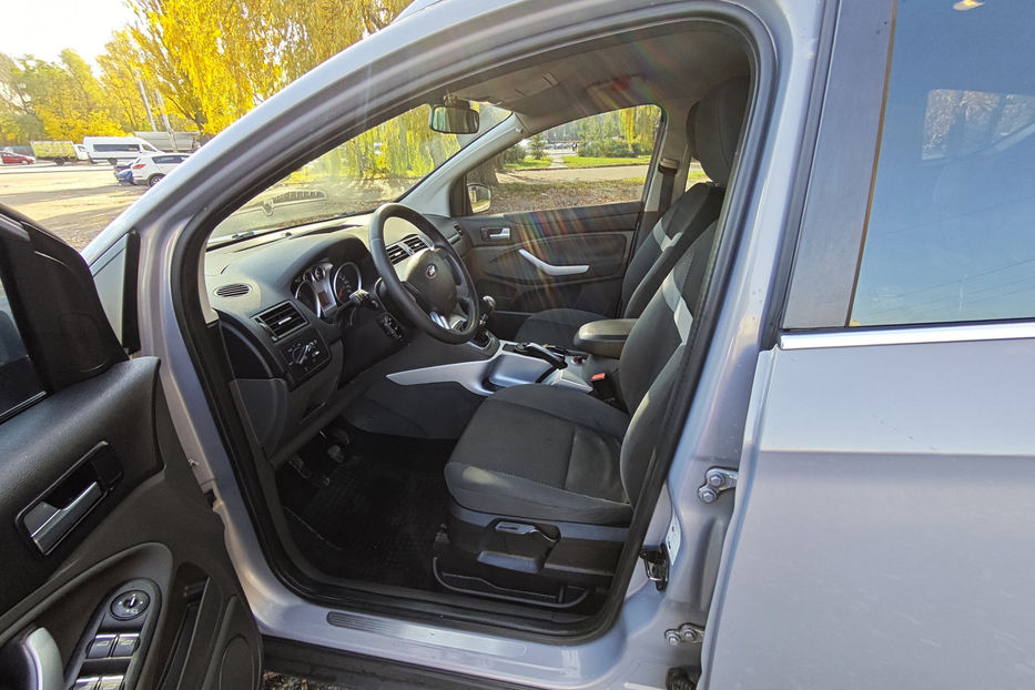 Продам Ford Kuga 2.0 Duratorq TDCi MT (140 к.с) 2011 года в Киеве