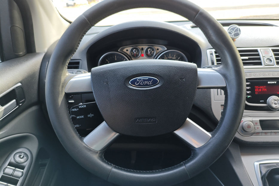 Продам Ford Kuga 2.0 Duratorq TDCi MT (140 к.с) 2011 года в Киеве