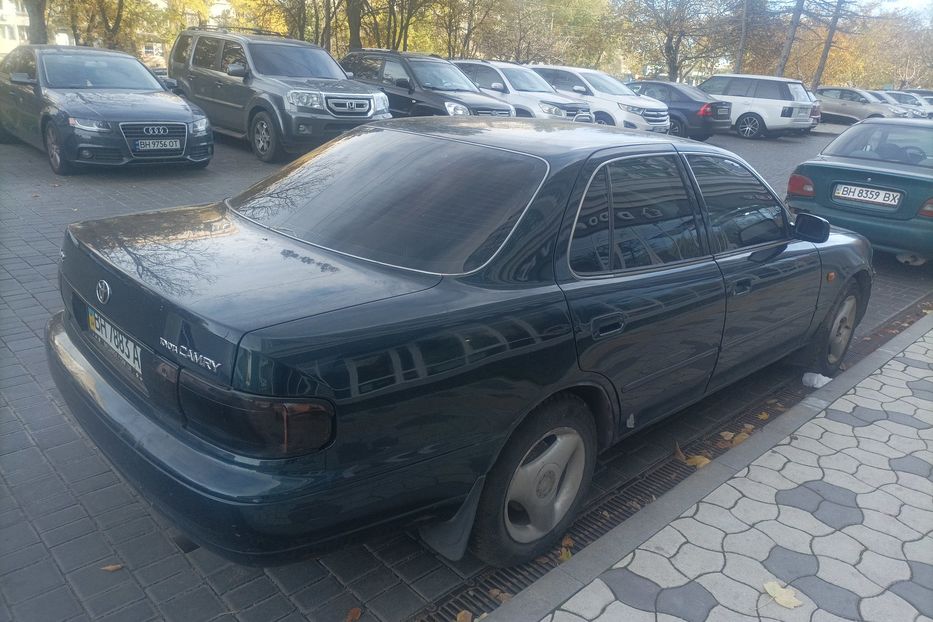 Продам Toyota Camry 1992 года в Одессе