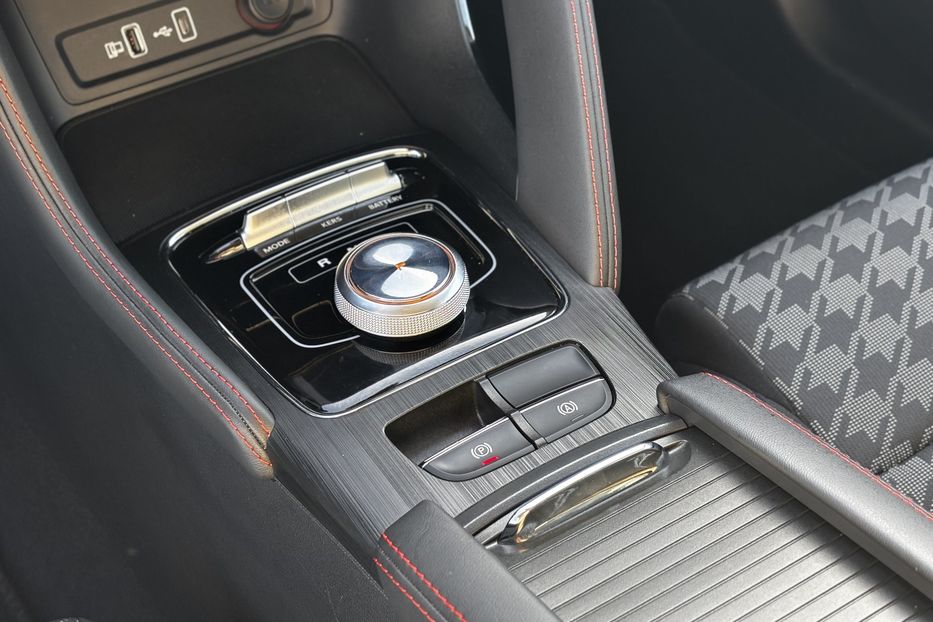 Продам MG ZR ZS EV 51 KW авто в Львові 2022 года в Львове