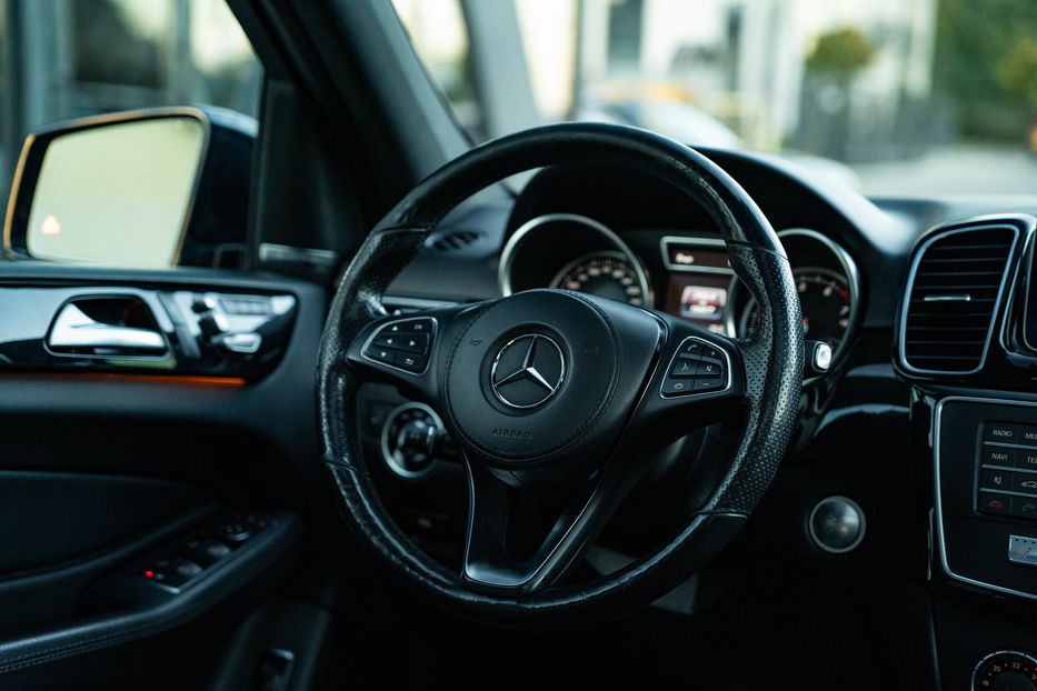 Продам Mercedes-Benz GLE-Class 400 4Matic 2016 года в Черновцах