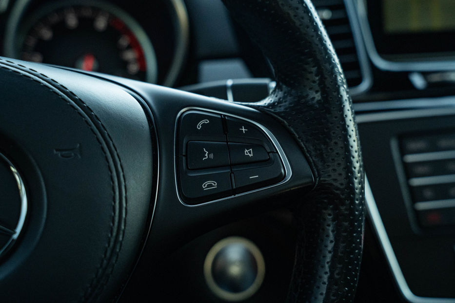 Продам Mercedes-Benz GLE-Class 400 4Matic 2016 года в Черновцах