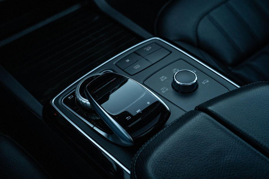 Продам Mercedes-Benz GLE-Class 400 4Matic 2016 года в Черновцах