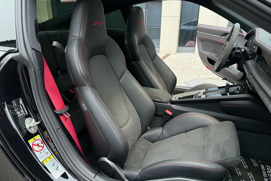 Продам Porsche 911 CARRERA GTS  2023 года в Киеве