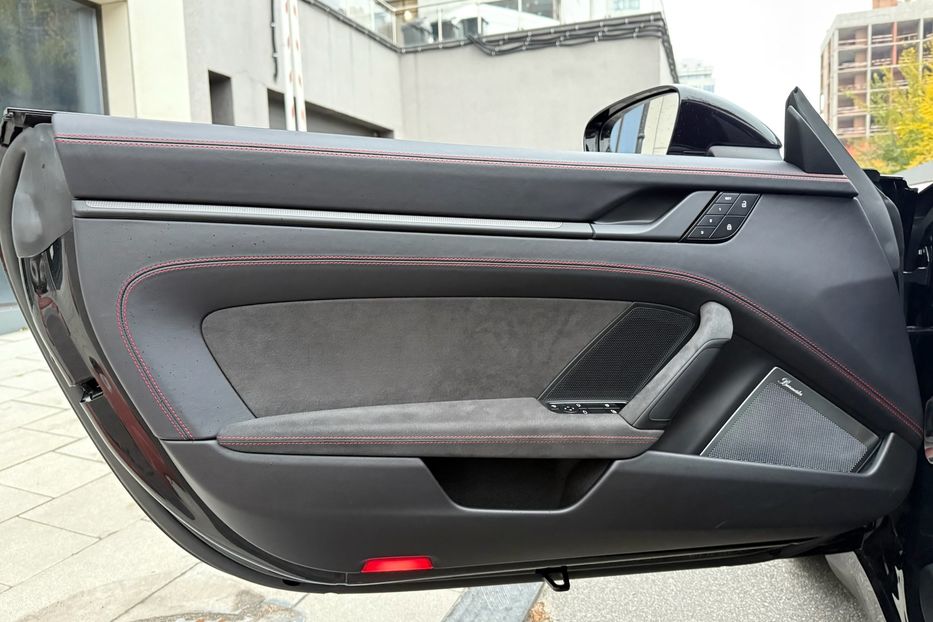 Продам Porsche 911 CARRERA GTS  2023 года в Киеве