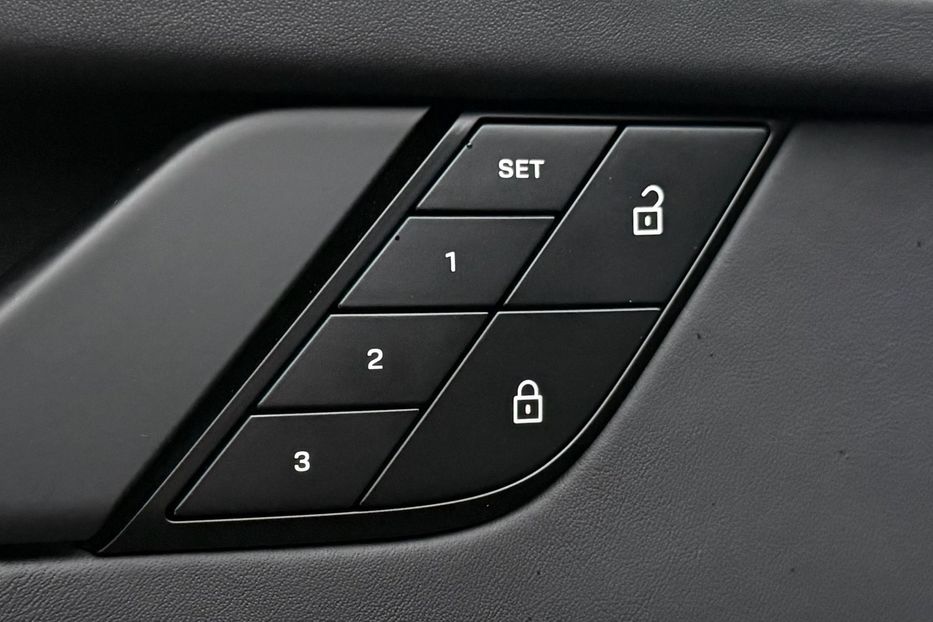 Продам Porsche 911 CARRERA GTS  2023 года в Киеве