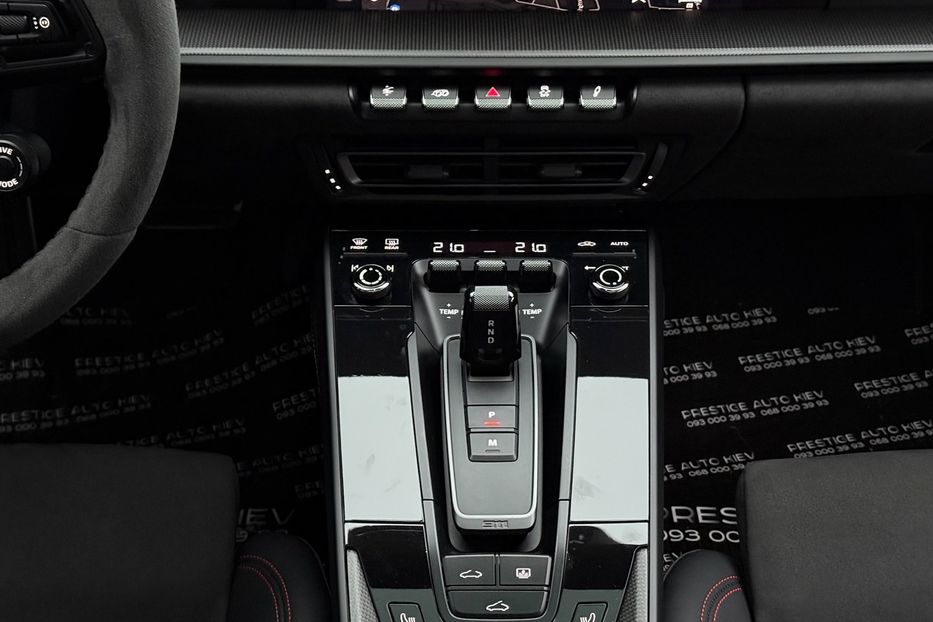 Продам Porsche 911 CARRERA GTS  2023 года в Киеве