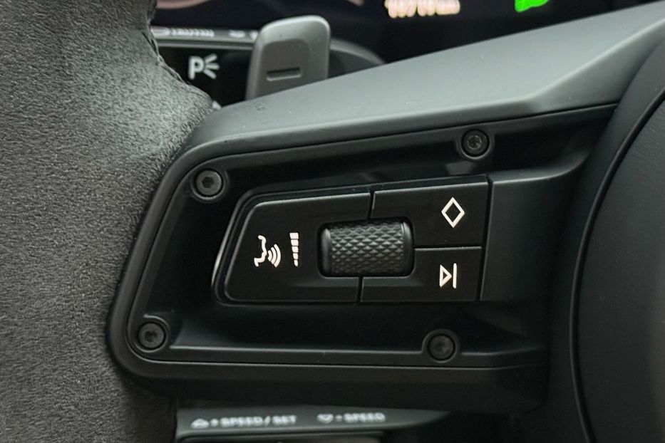 Продам Porsche 911 CARRERA GTS  2023 года в Киеве