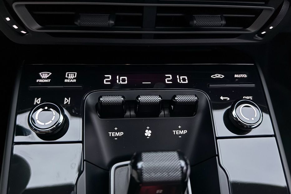 Продам Porsche 911 CARRERA GTS  2023 года в Киеве