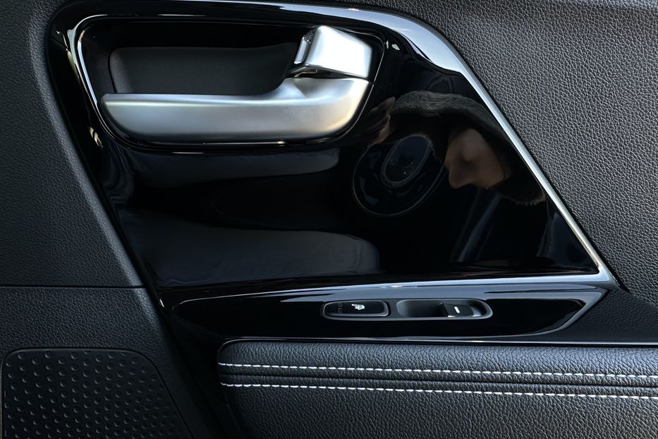 Продам Kia Niro 64кВт Макс.комплектація! 2021 года в Львове