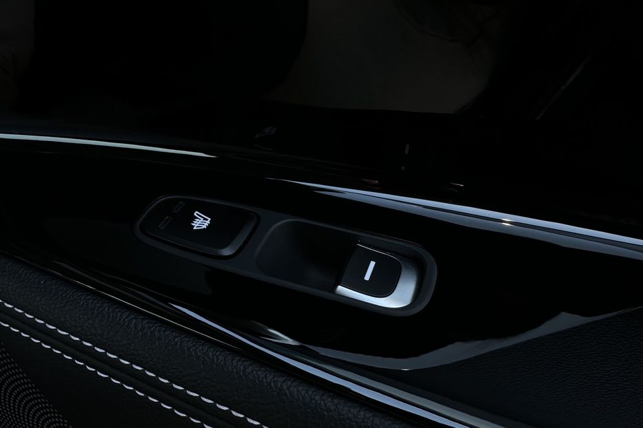 Продам Kia Niro 64кВт Макс.комплектація! 2021 года в Львове