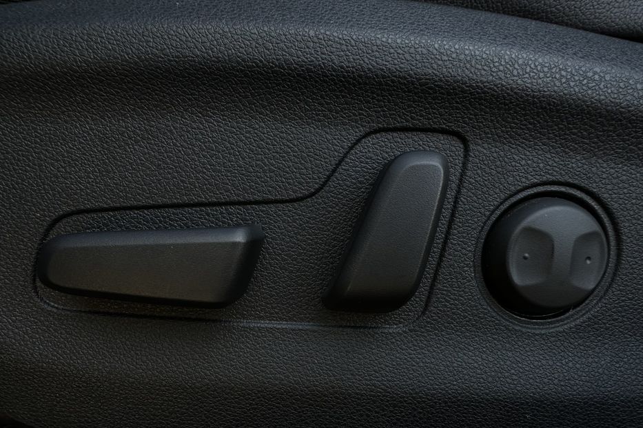 Продам Kia Niro 64кВт Макс.комплектація! 2021 года в Львове