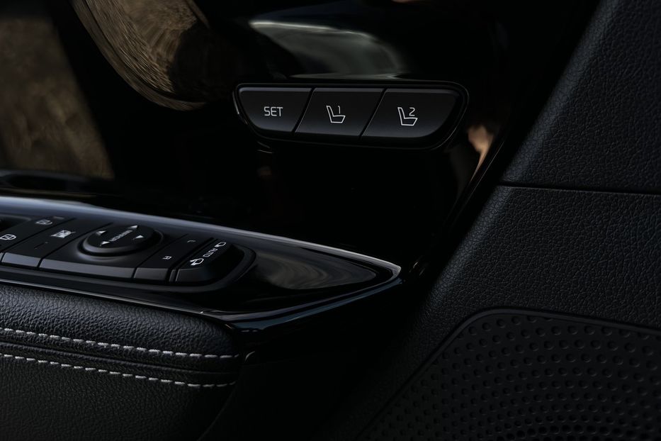 Продам Kia Niro 64кВт Макс.комплектація! 2021 года в Львове