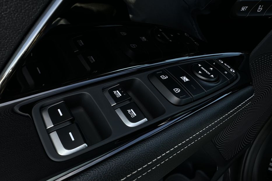 Продам Kia Niro 64кВт Макс.комплектація! 2021 года в Львове