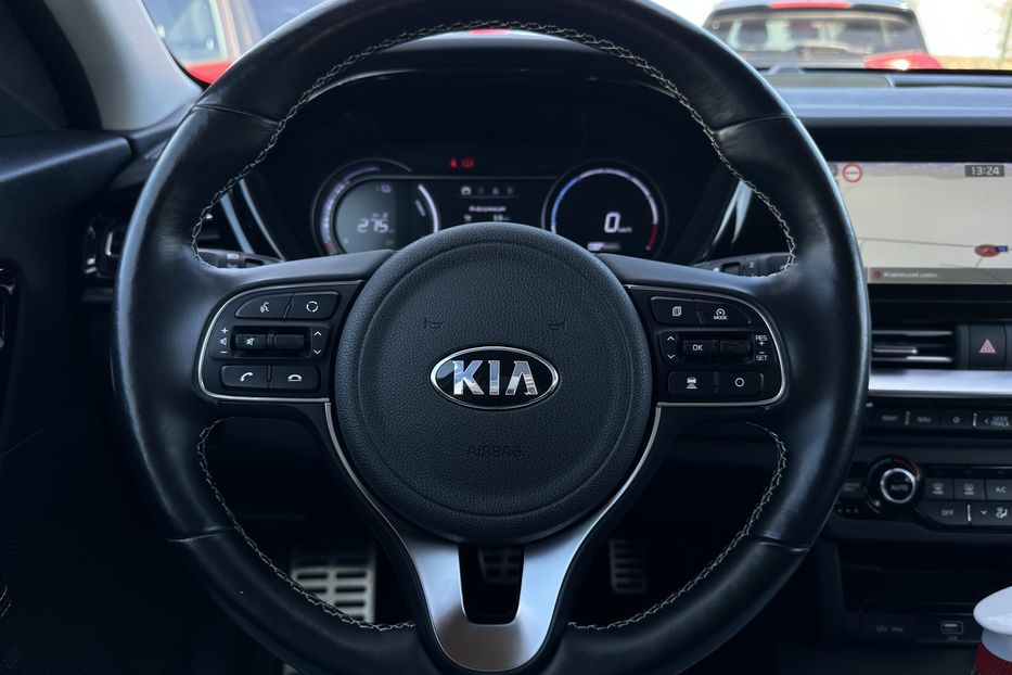 Продам Kia Niro 64кВт Макс.комплектація! 2021 года в Львове